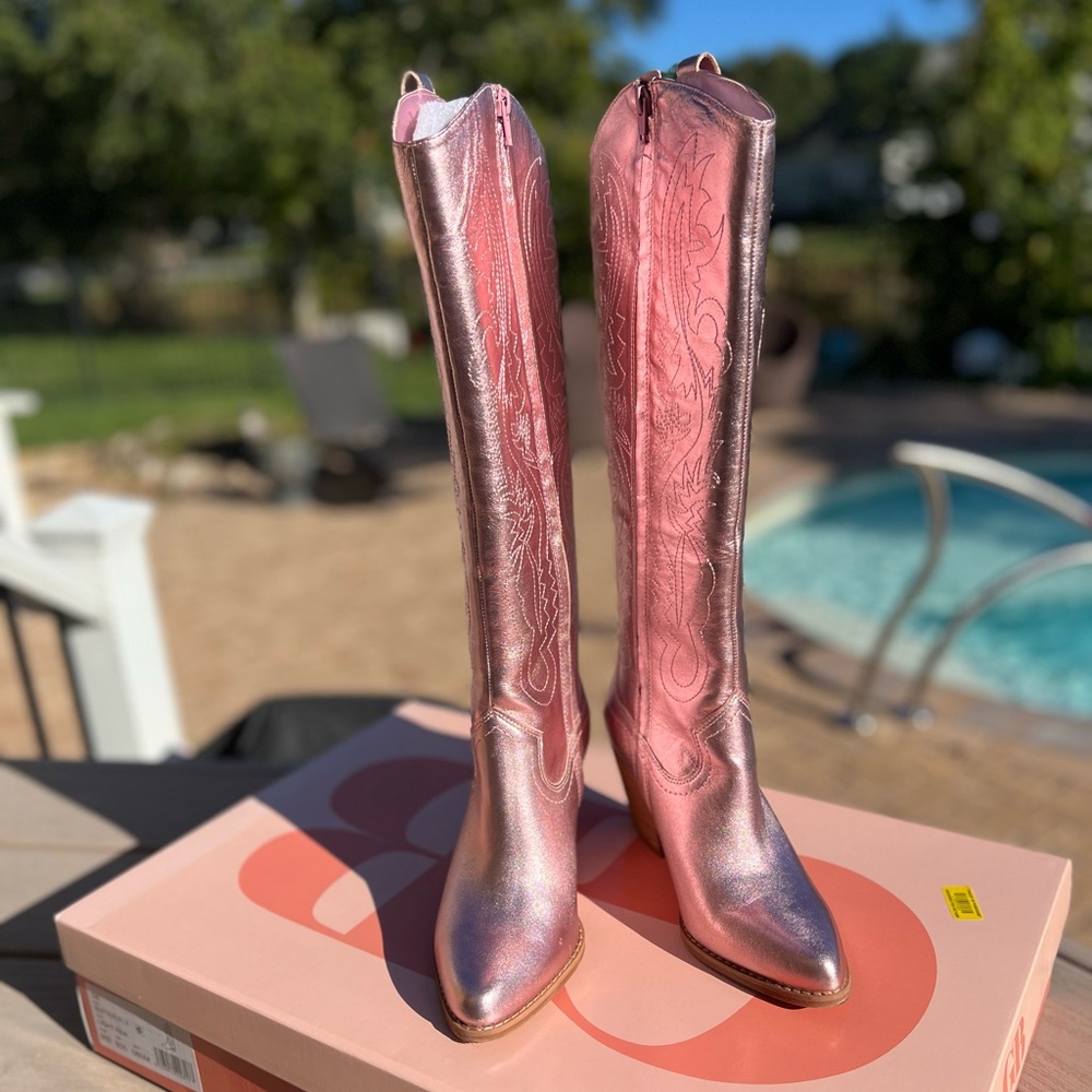 Giani Bini Metallic Light Pink Western Cowboy Boots